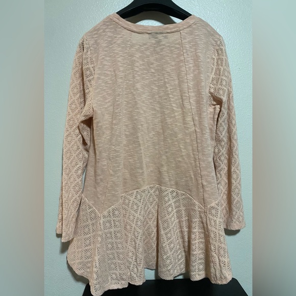 Like New Style and Co. peach/ pink Lace type Long sleeve Blouse- size xl - Picture 3 of 7